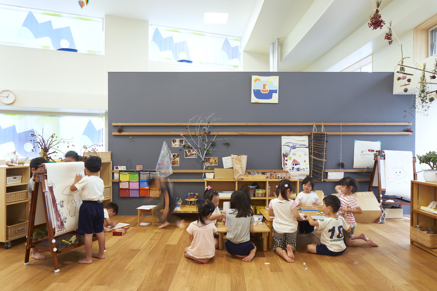 幼兒園設(shè)計裝修要如何選擇地板磚？